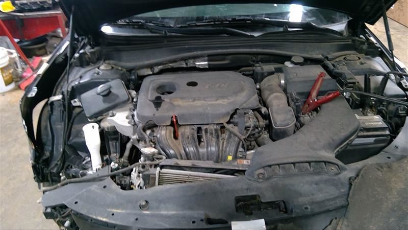 https://f005.backblazeb2.com/file/img-partshotlines-com/Inventory/MA178/Vehicle/7836_09.jpg