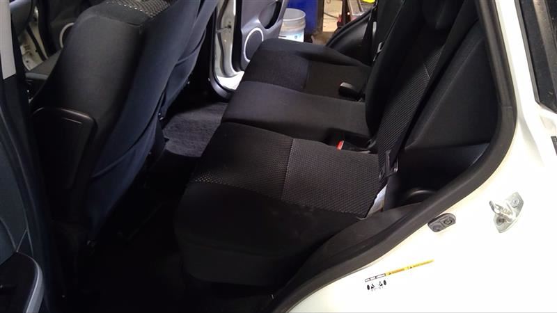 https://f005.backblazeb2.com/file/img-partshotlines-com/Inventory/MA178/Vehicle/7847_09.jpg