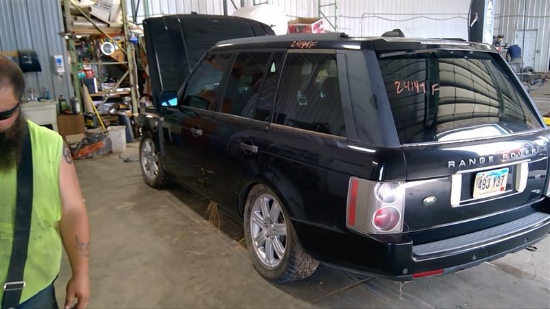 https://f005.backblazeb2.com/file/img-partshotlines-com/Inventory/MA178/Vehicle/8243_04.jpg