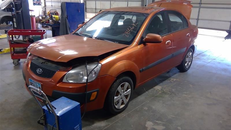 https://f005.backblazeb2.com/file/img-partshotlines-com/Inventory/MA178/Vehicle/8282_01.jpg