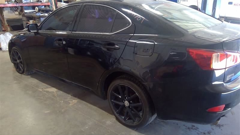 https://f005.backblazeb2.com/file/img-partshotlines-com/Inventory/MA178/Vehicle/8403_09.jpg