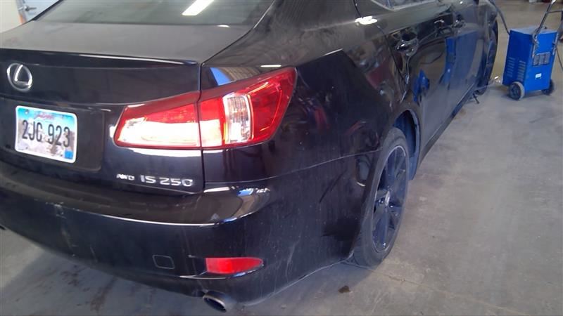 https://f005.backblazeb2.com/file/img-partshotlines-com/Inventory/MA178/Vehicle/8403_12.jpg