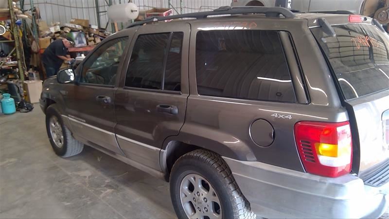 https://f005.backblazeb2.com/file/img-partshotlines-com/Inventory/MA178/Vehicle/8454_11.jpg