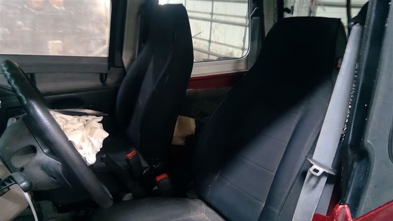 https://f005.backblazeb2.com/file/img-partshotlines-com/Inventory/MA178/Vehicle/8501_10.jpg