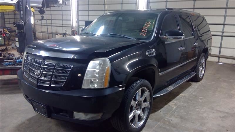 https://f005.backblazeb2.com/file/img-partshotlines-com/Inventory/MA178/Vehicle/8585_01.jpg