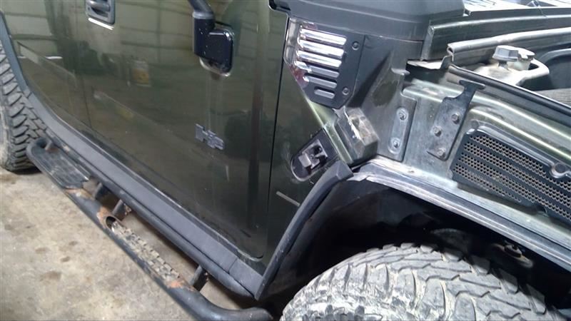 https://f005.backblazeb2.com/file/img-partshotlines-com/Inventory/MA178/Vehicle/8745_11.jpg