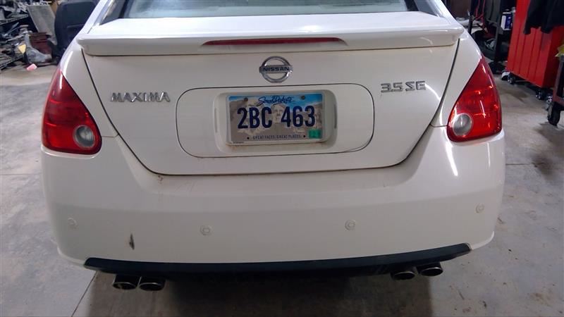 https://f005.backblazeb2.com/file/img-partshotlines-com/Inventory/MA178/Vehicle/9166_10.jpg