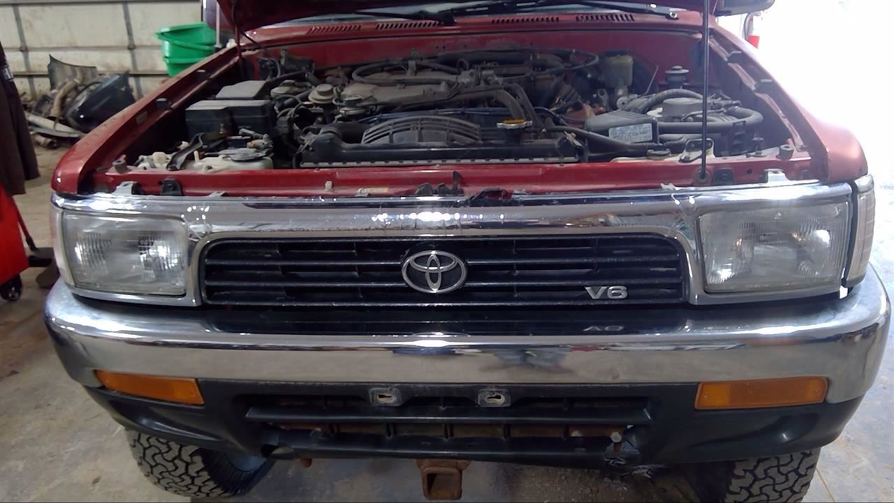 https://f005.backblazeb2.com/file/img-partshotlines-com/Inventory/MA178/Vehicle/9293_09.jpg
