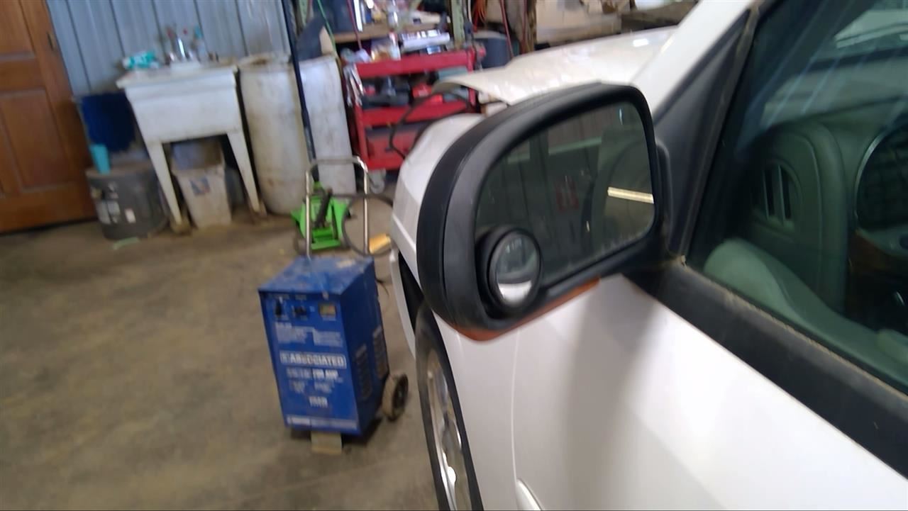 https://f005.backblazeb2.com/file/img-partshotlines-com/Inventory/MA178/Vehicle/9339_07.jpg