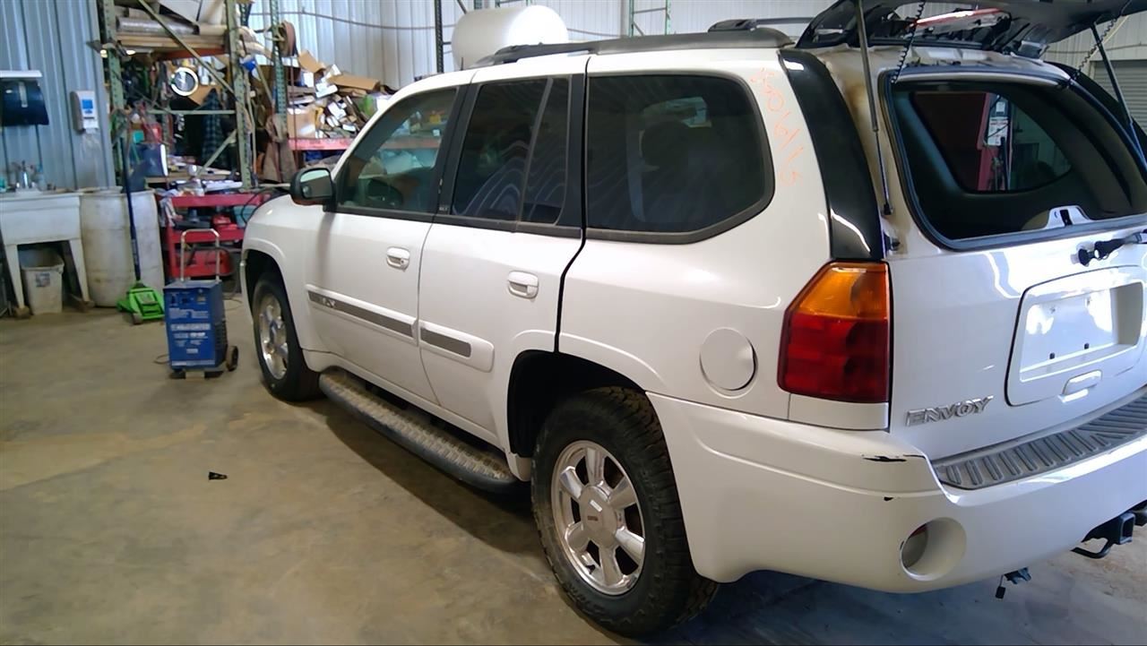https://f005.backblazeb2.com/file/img-partshotlines-com/Inventory/MA178/Vehicle/9339_11.jpg
