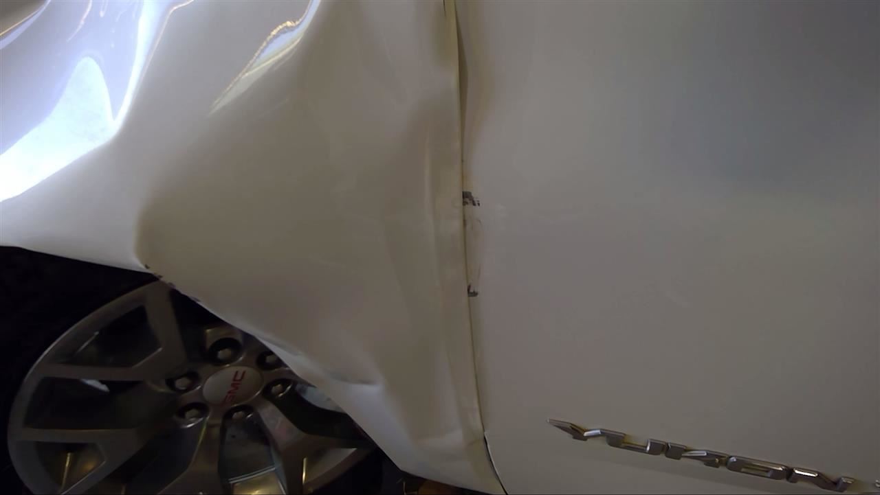 https://f005.backblazeb2.com/file/img-partshotlines-com/Inventory/MA178/Vehicle/9482_07.jpg