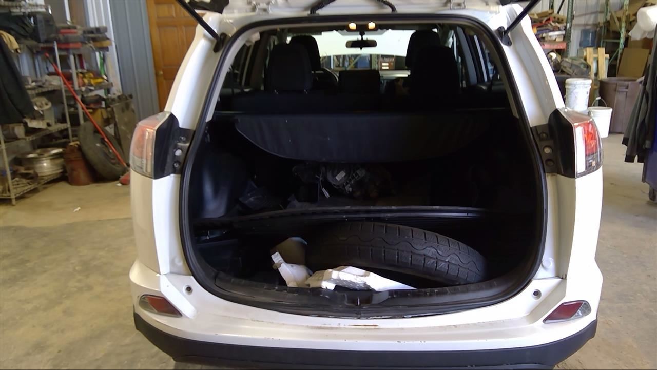 https://f005.backblazeb2.com/file/img-partshotlines-com/Inventory/MA178/Vehicle/9544_06.jpg