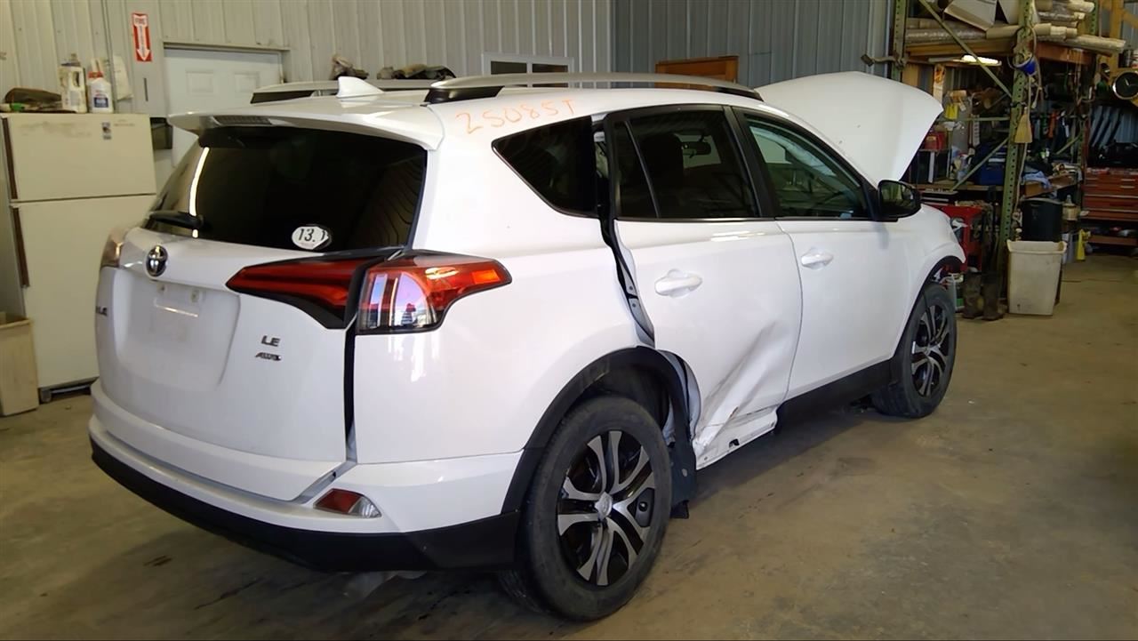 https://f005.backblazeb2.com/file/img-partshotlines-com/Inventory/MA178/Vehicle/9544_10.jpg