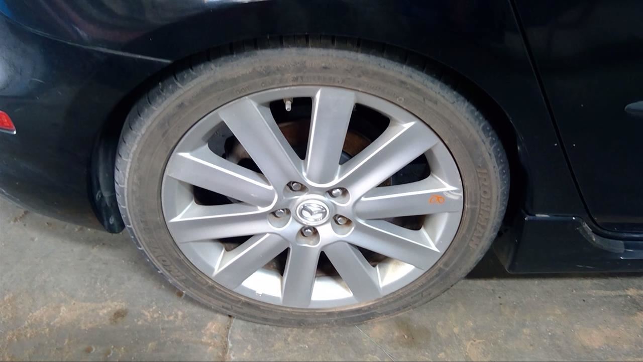 https://f005.backblazeb2.com/file/img-partshotlines-com/Inventory/MA178/Vehicle/9690_05.jpg