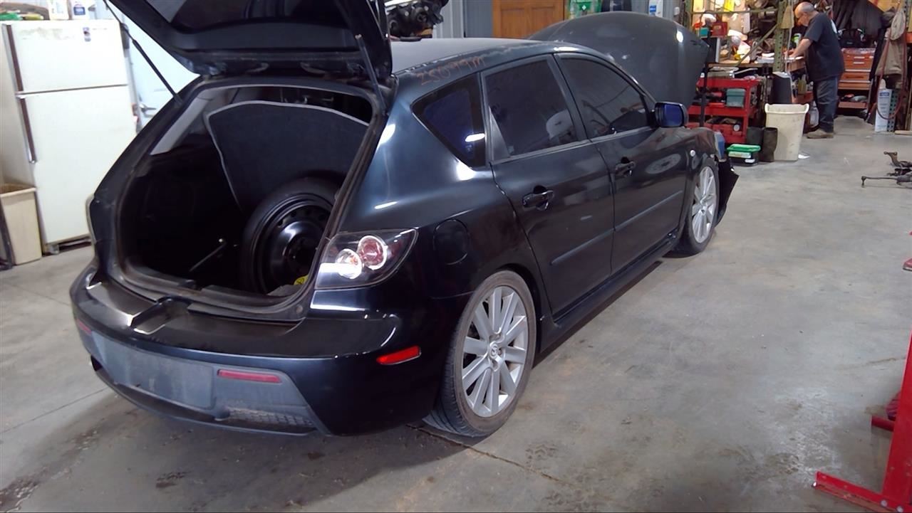 https://f005.backblazeb2.com/file/img-partshotlines-com/Inventory/MA178/Vehicle/9690_11.jpg