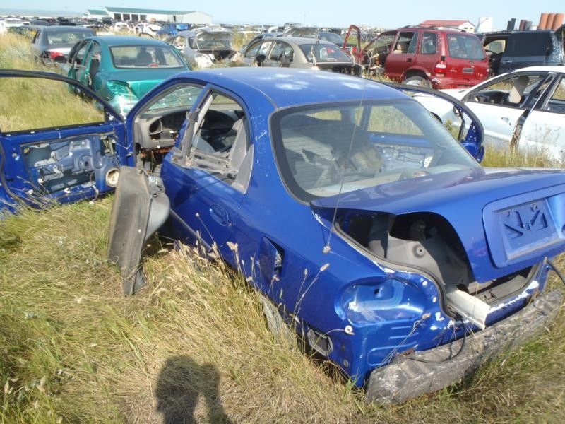 https://f005.backblazeb2.com/file/img-partshotlines-com/Inventory/MA178/Vehicle/97_04.jpg