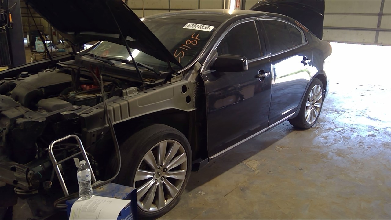 https://f005.backblazeb2.com/file/img-partshotlines-com/Inventory/MA178/Vehicle/9922_04.jpg