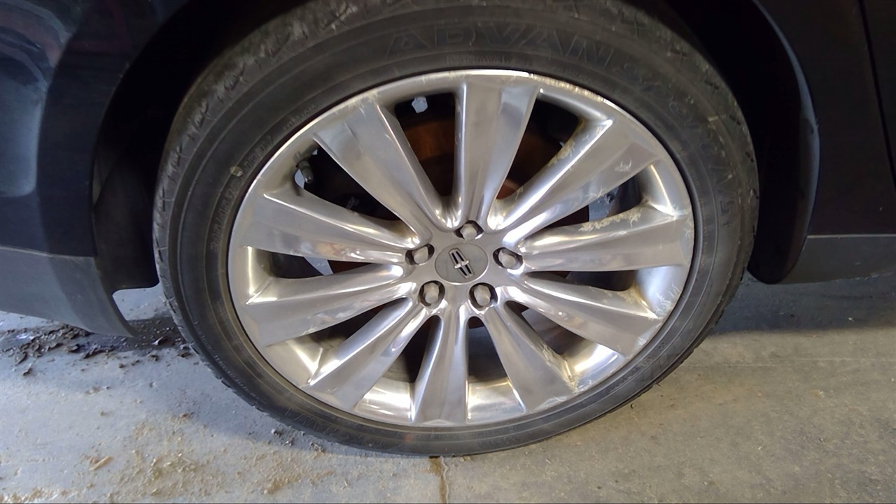 https://f005.backblazeb2.com/file/img-partshotlines-com/Inventory/MA178/Vehicle/9922_12.jpg