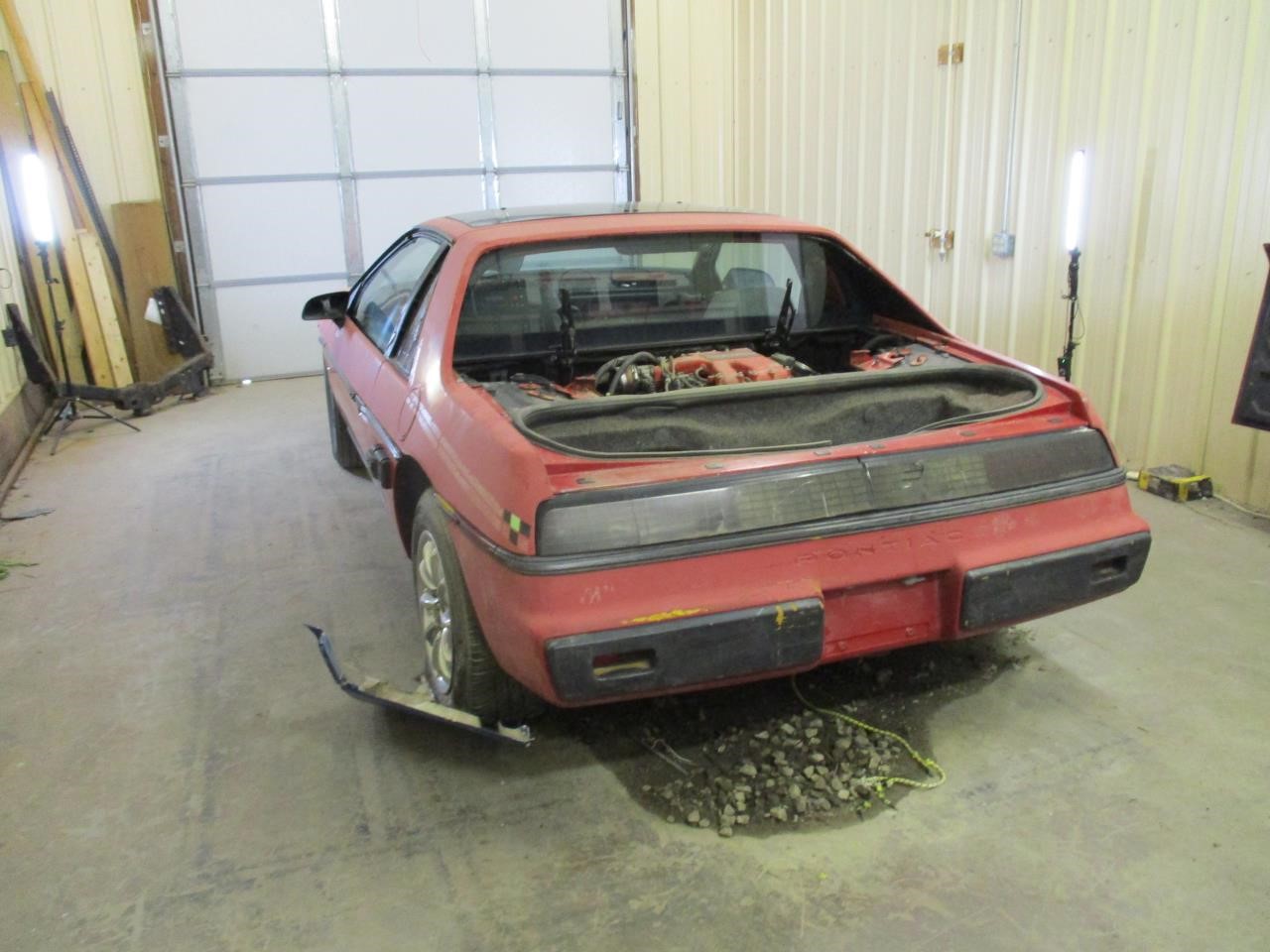 https://f005.backblazeb2.com/file/img-partshotlines-com/Inventory/MA185/Vehicle/101242_11.jpg