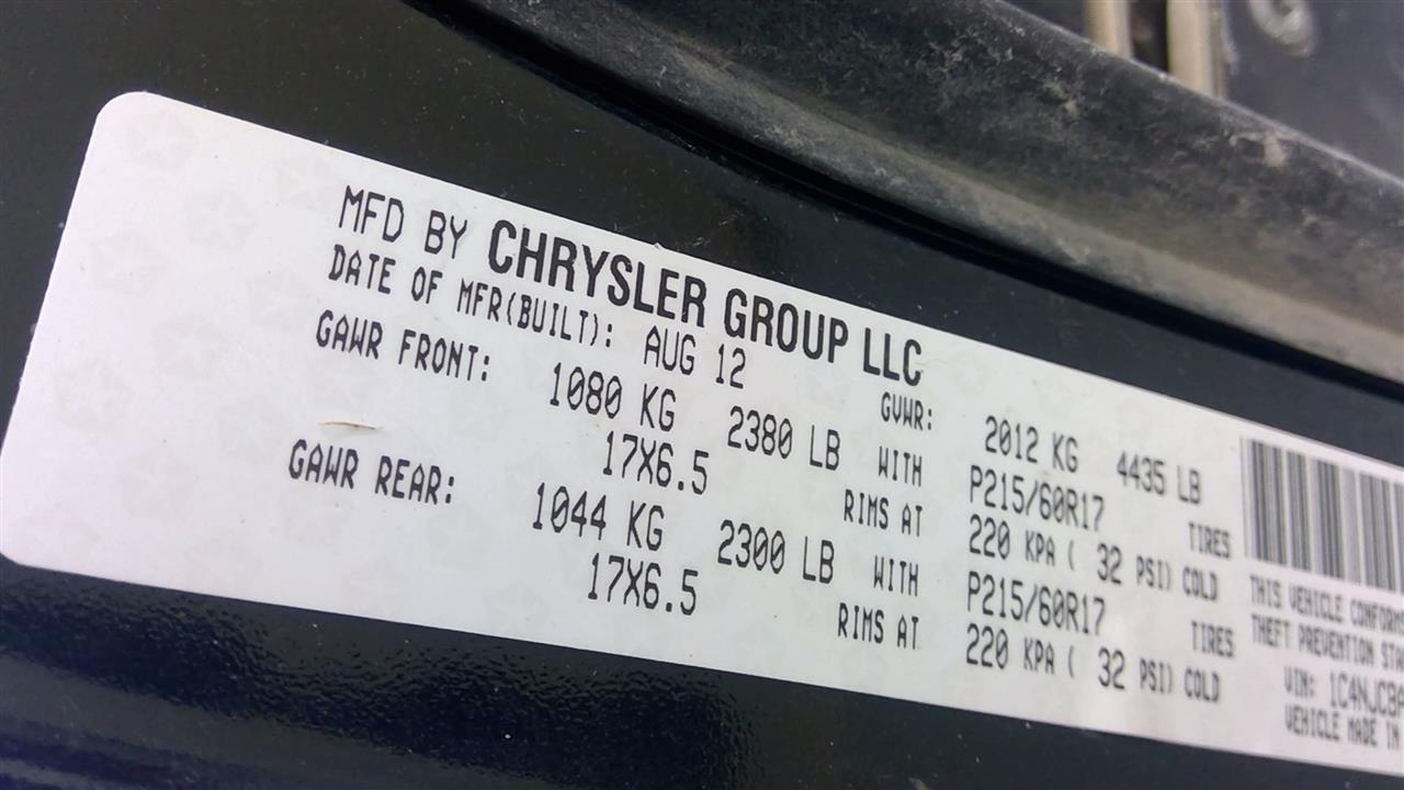 Vehicle/102373_05.jpg