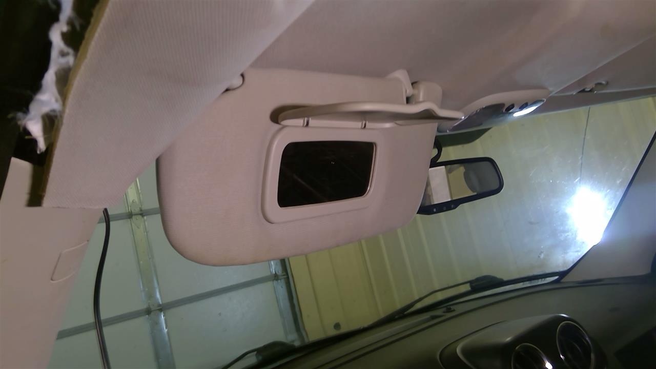 Vehicle/103100_58.jpg