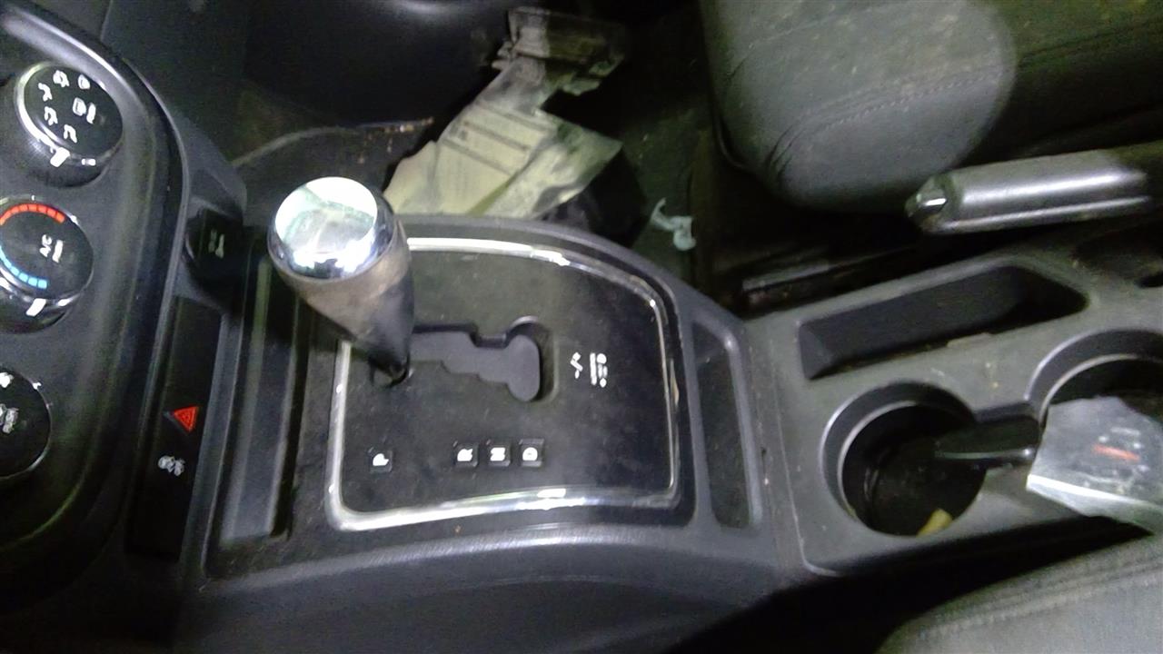 Vehicle/103100_60.jpg