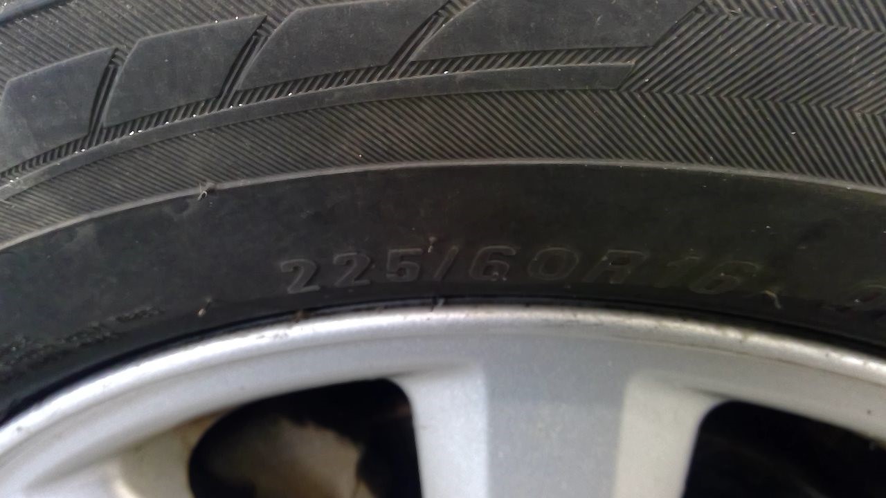 https://f005.backblazeb2.com/file/img-partshotlines-com/Inventory/MA185/Vehicle/103874_08.jpg