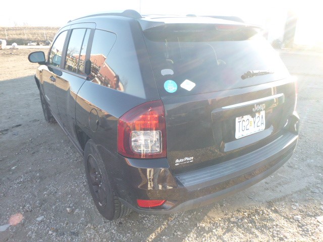 Vehicle/104364_09.jpg