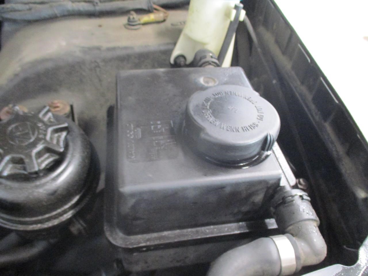https://f005.backblazeb2.com/file/img-partshotlines-com/Inventory/MA185/Vehicle/104538_10.jpg