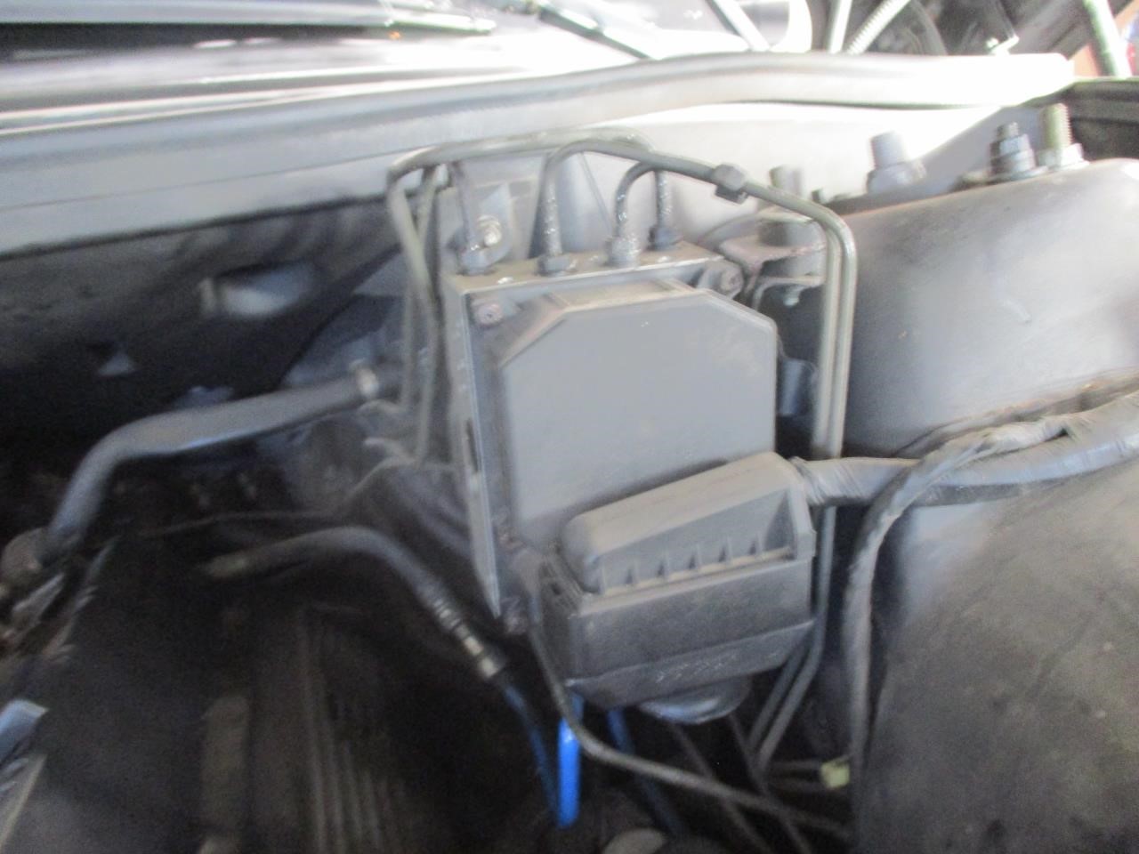 https://f005.backblazeb2.com/file/img-partshotlines-com/Inventory/MA185/Vehicle/104538_12.jpg