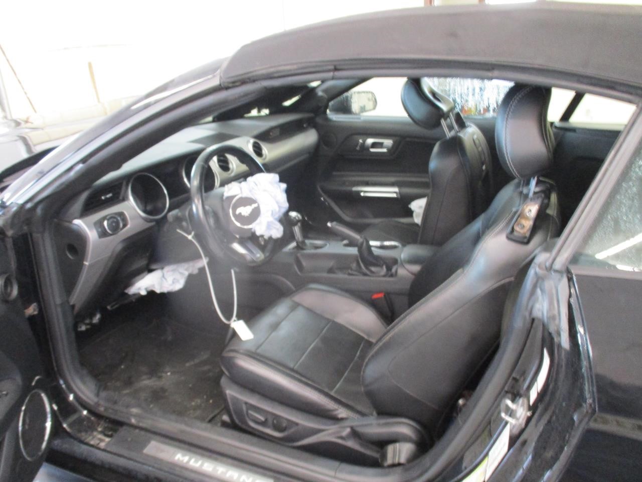 Vehicle/105389_02.jpg