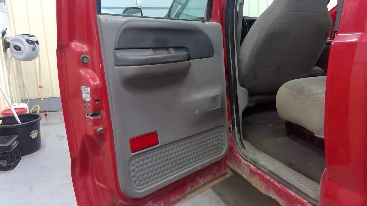 https://f005.backblazeb2.com/file/img-partshotlines-com/Inventory/MA185/Vehicle/105488_12.jpg