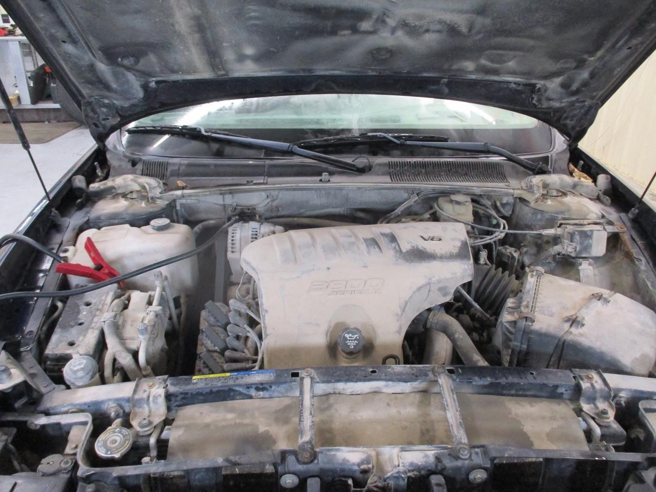 https://f005.backblazeb2.com/file/img-partshotlines-com/Inventory/MA185/Vehicle/105520_08.jpg
