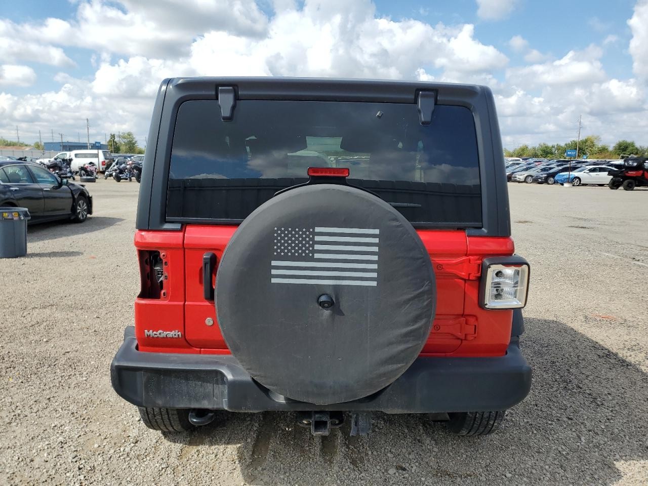 https://f005.backblazeb2.com/file/img-partshotlines-com/Inventory/MA185/Vehicle/105966_06.jpg