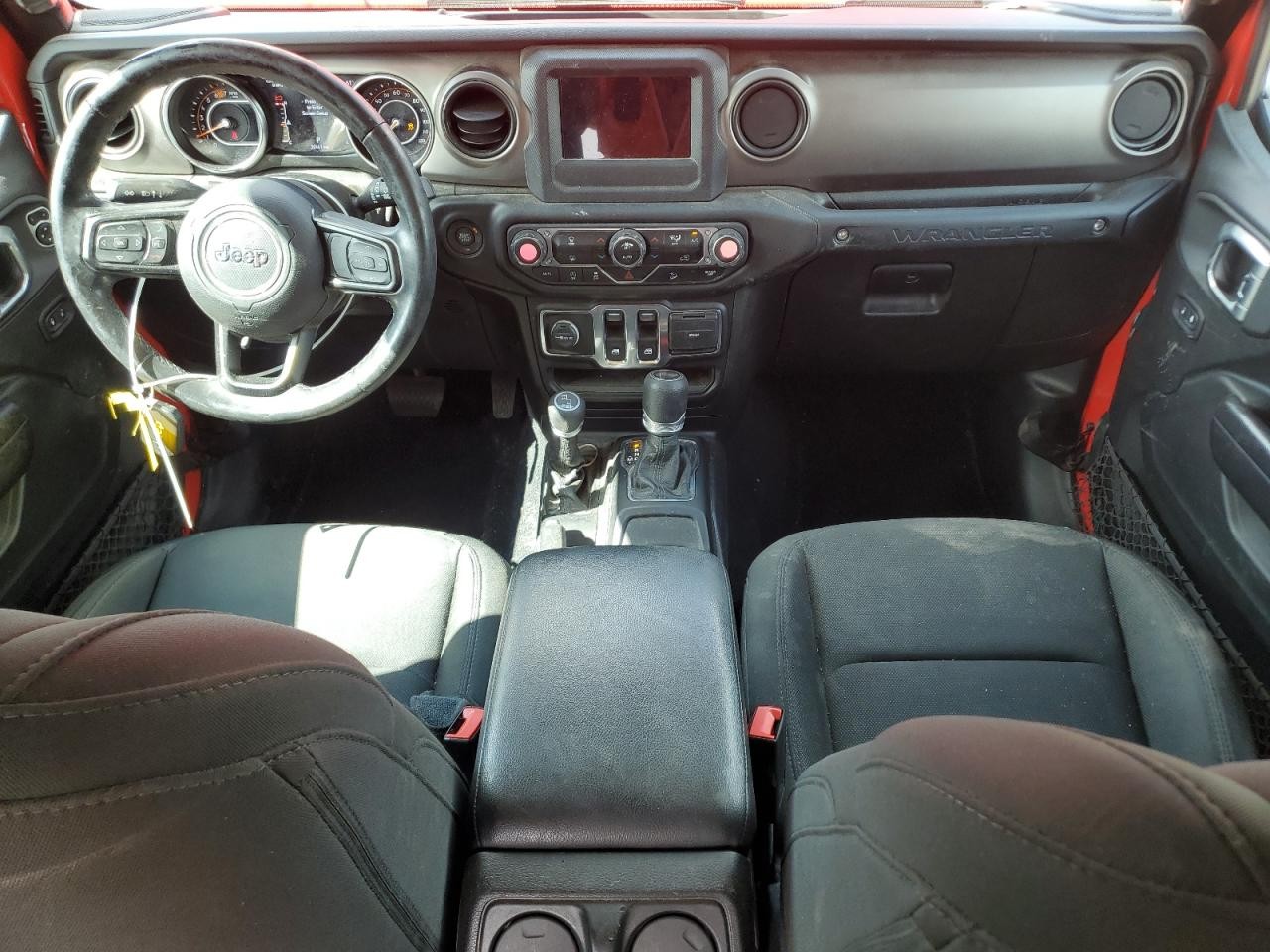 https://f005.backblazeb2.com/file/img-partshotlines-com/Inventory/MA185/Vehicle/105966_08.jpg