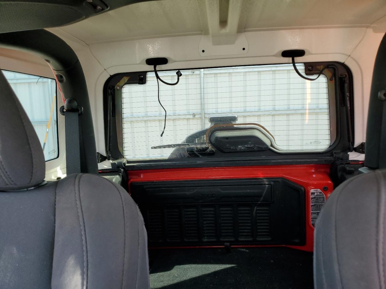 https://f005.backblazeb2.com/file/img-partshotlines-com/Inventory/MA185/Vehicle/105966_10.jpg