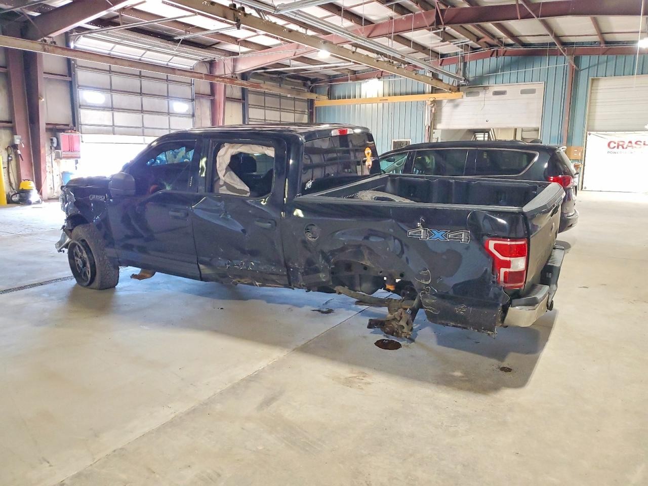 https://f005.backblazeb2.com/file/img-partshotlines-com/Inventory/MA185/Vehicle/106003_02.jpg