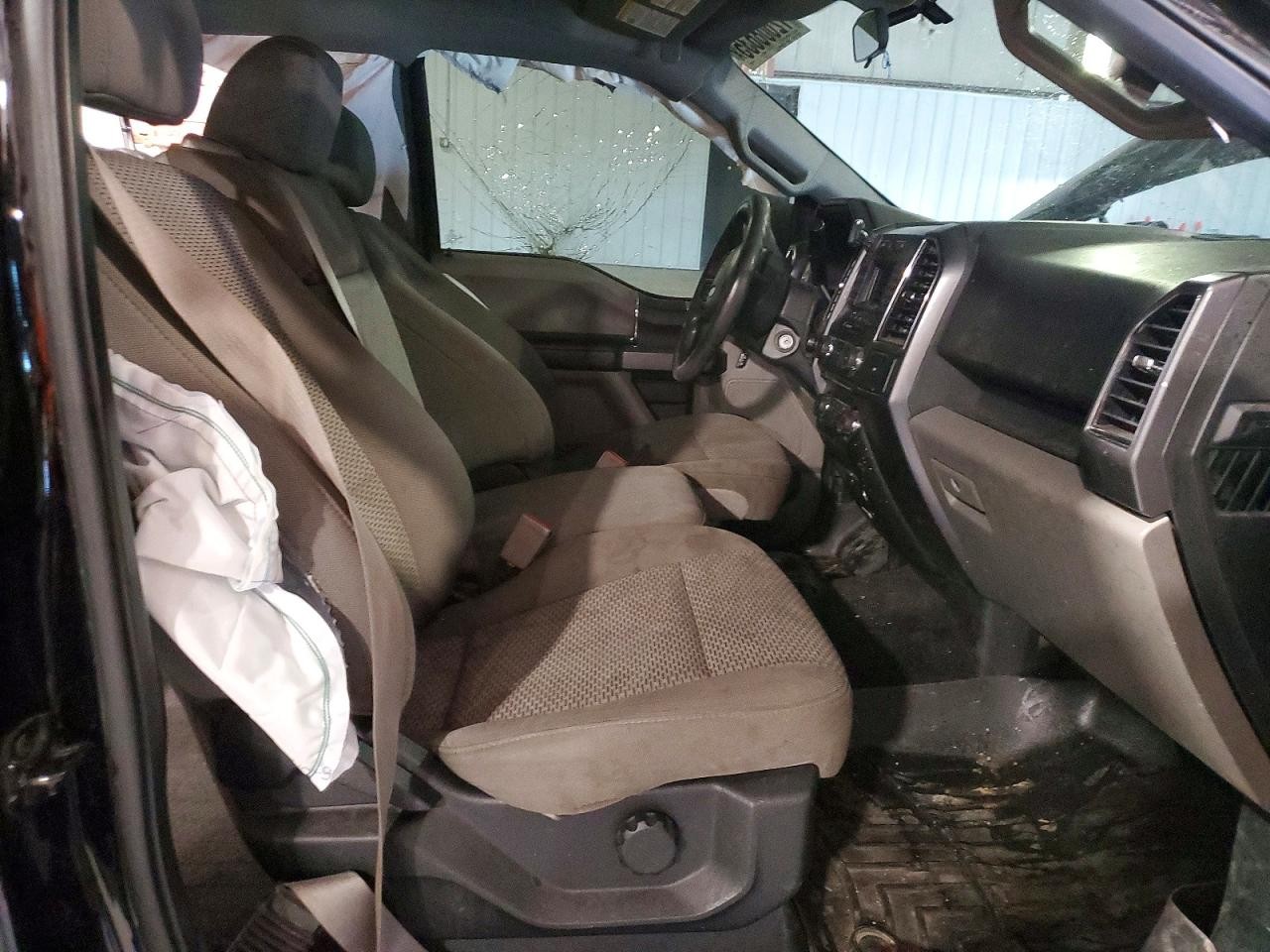 https://f005.backblazeb2.com/file/img-partshotlines-com/Inventory/MA185/Vehicle/106003_07.jpg