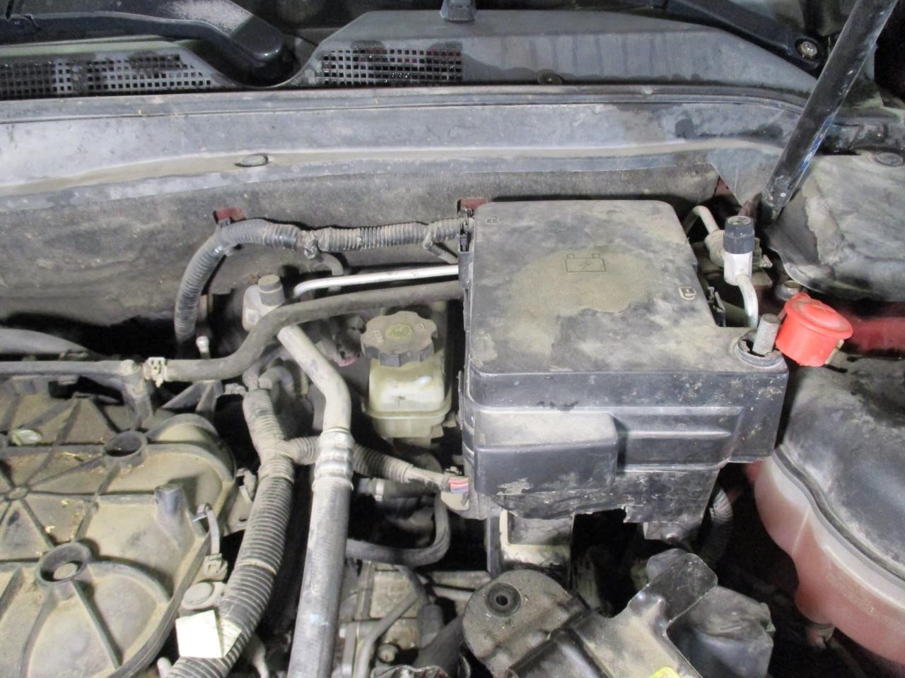 https://f005.backblazeb2.com/file/img-partshotlines-com/Inventory/MA185/Vehicle/106080_11.jpg
