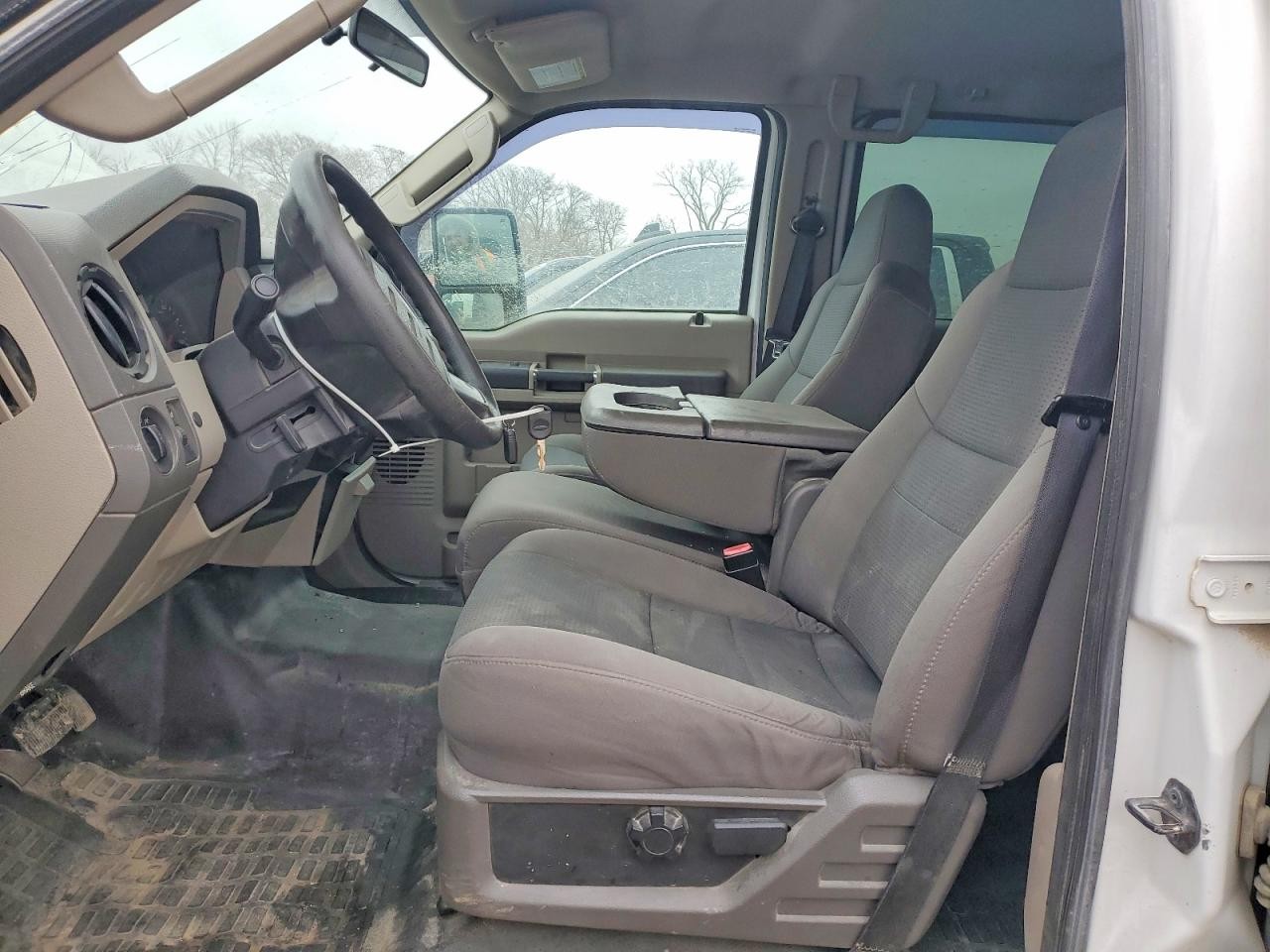 https://f005.backblazeb2.com/file/img-partshotlines-com/Inventory/MA185/Vehicle/106083_07.jpg