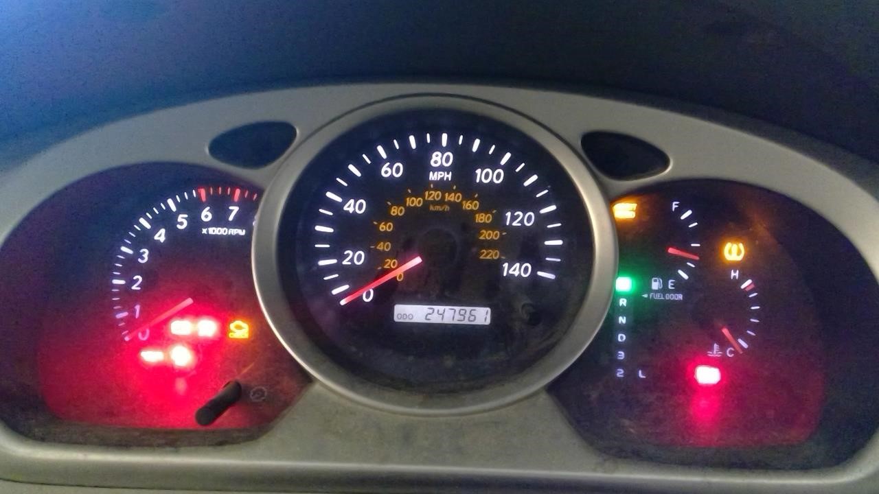 https://f005.backblazeb2.com/file/img-partshotlines-com/Inventory/MA185/Vehicle/106088_03.jpg