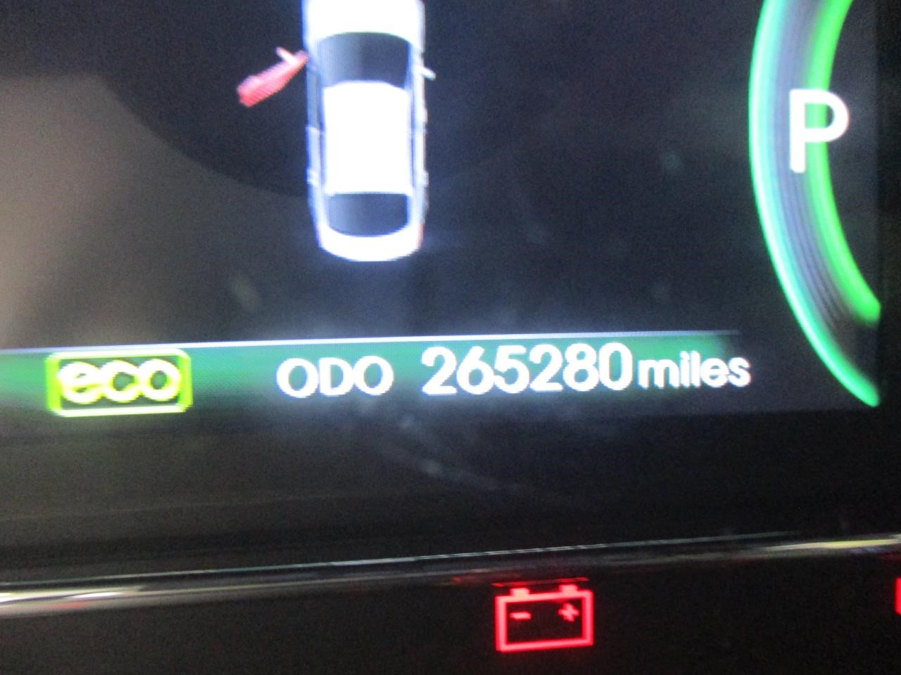 https://f005.backblazeb2.com/file/img-partshotlines-com/Inventory/MA185/Vehicle/106117_03.jpg