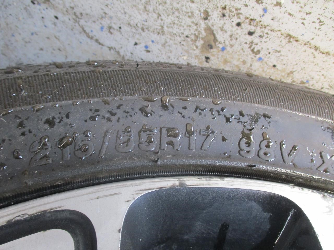 https://f005.backblazeb2.com/file/img-partshotlines-com/Inventory/MA185/Vehicle/106117_07.jpg
