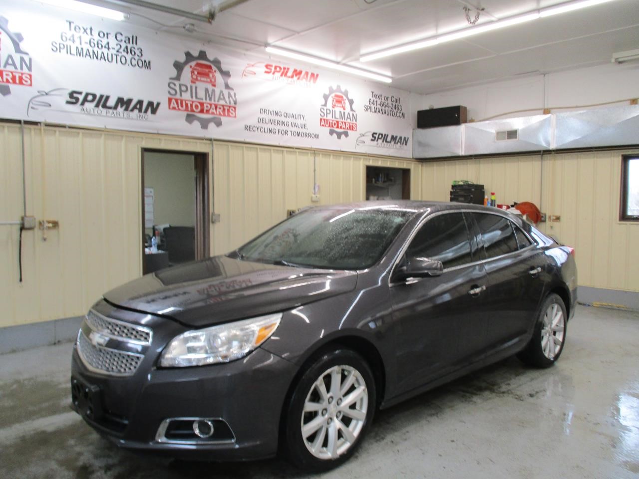 Vehicle/106133_01.jpg