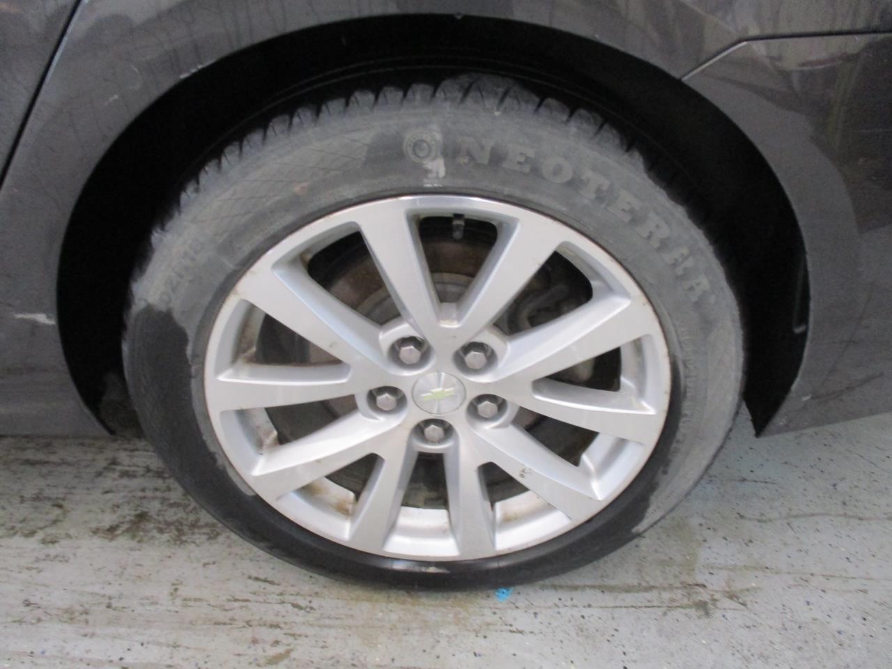 Vehicle/106133_05.jpg