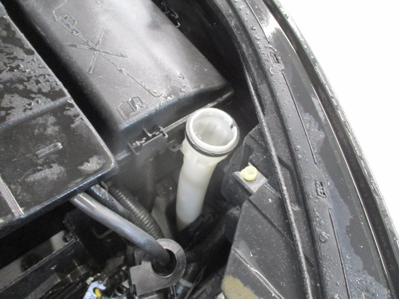 Vehicle/106133_10.jpg