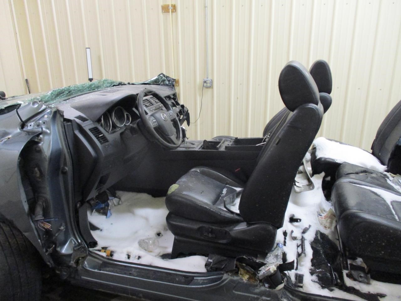 https://f005.backblazeb2.com/file/img-partshotlines-com/Inventory/MA185/Vehicle/106317_02.jpg