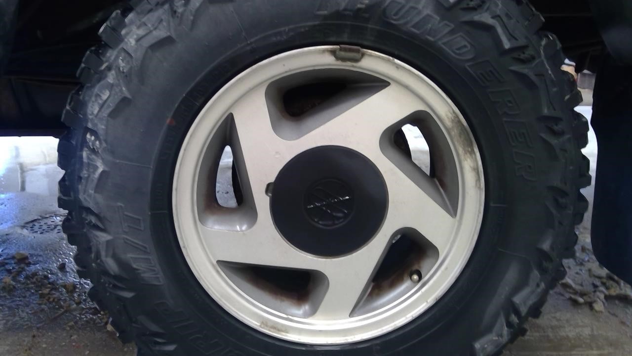 https://f005.backblazeb2.com/file/img-partshotlines-com/Inventory/MA185/Vehicle/106412_05.jpg