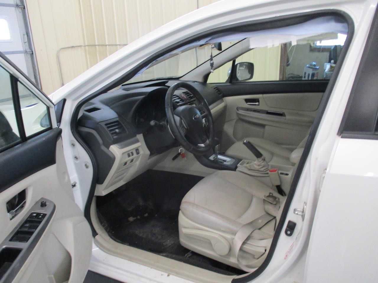 Vehicle/106497_02.jpg
