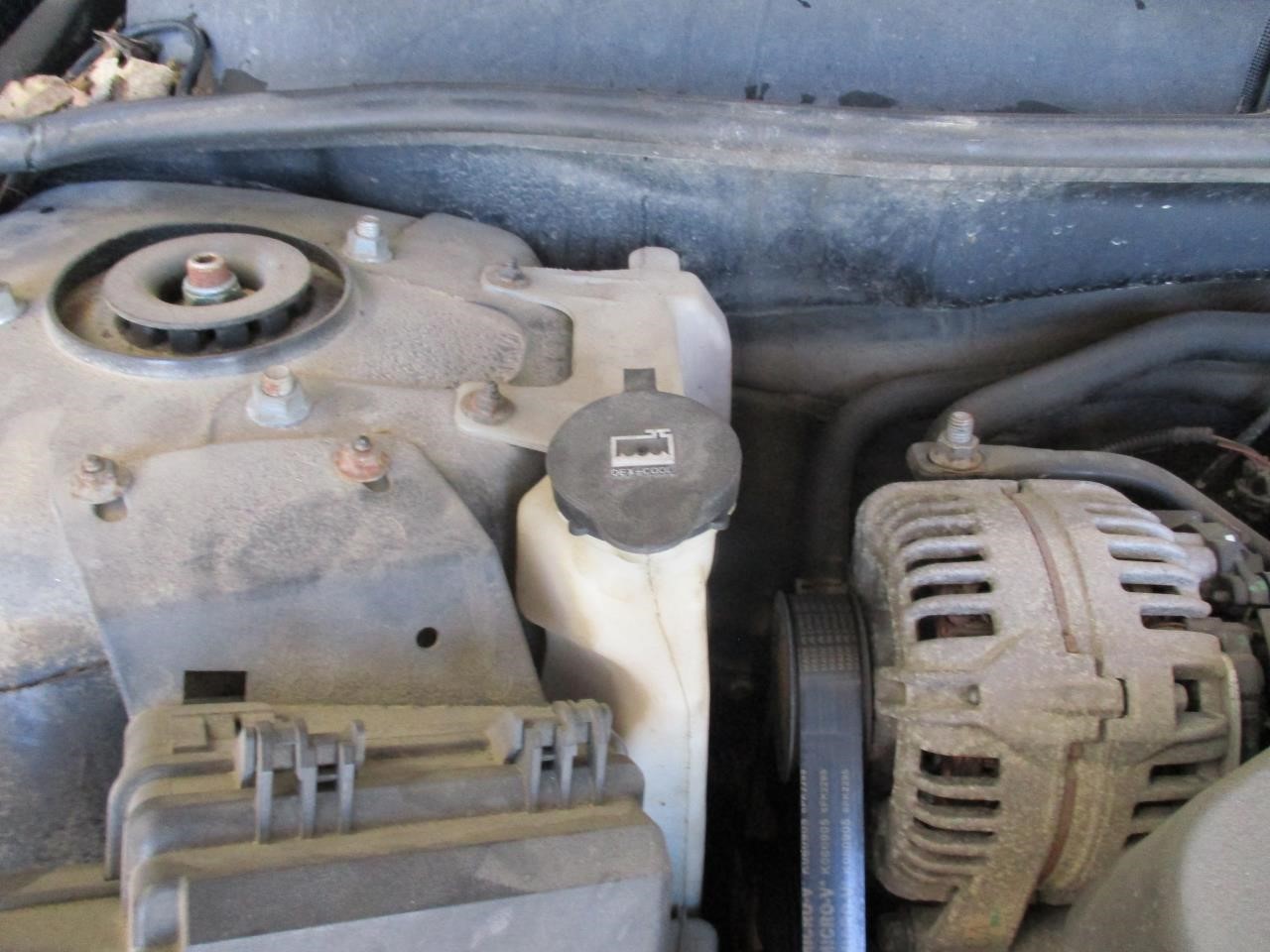 https://f005.backblazeb2.com/file/img-partshotlines-com/Inventory/MA185/Vehicle/106600_11.jpg